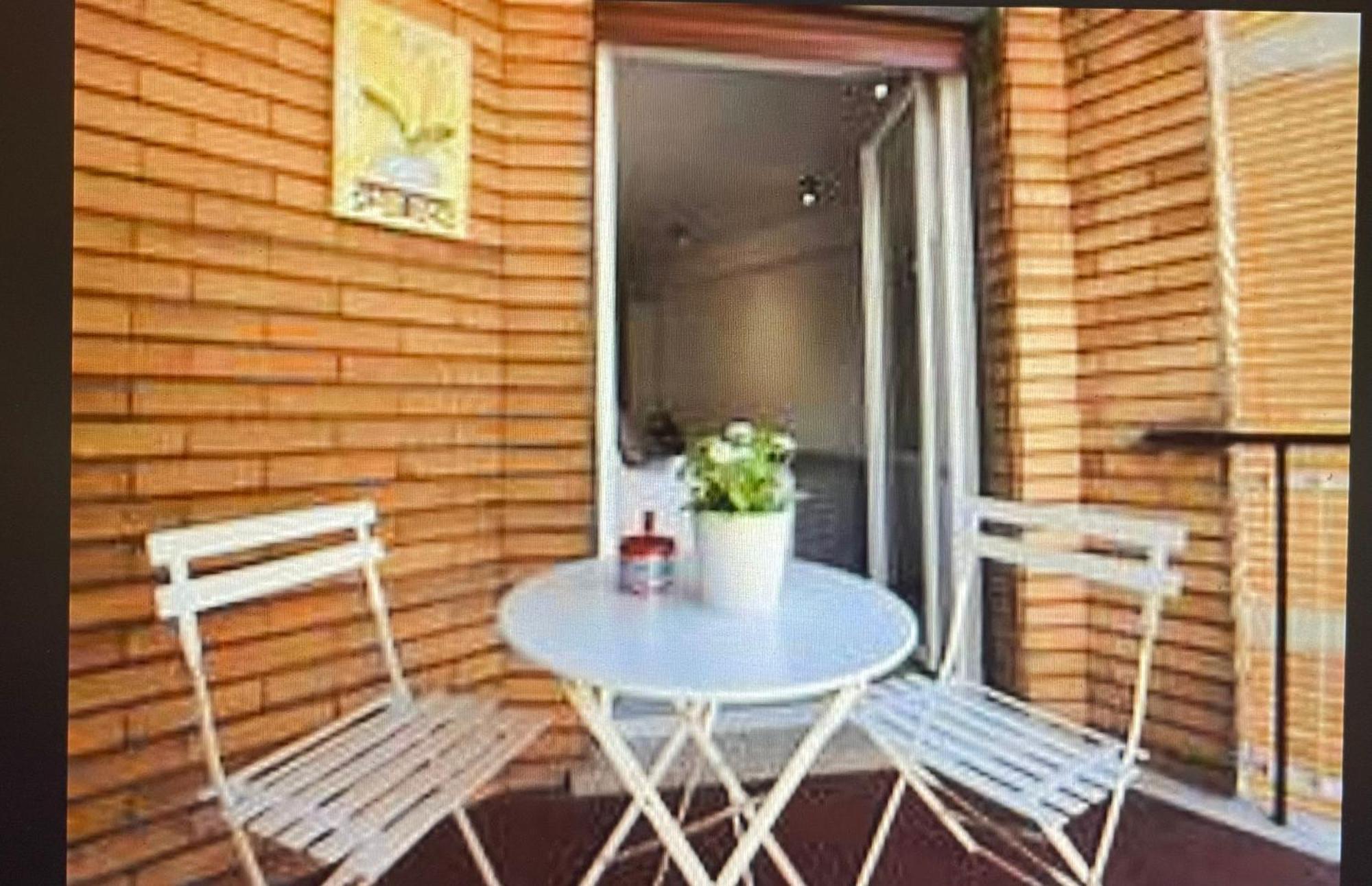 רומא Forty1 Apartment Near Metro Cipro מראה חיצוני תמונה